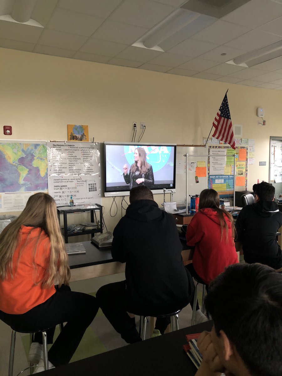 samossedu's tweet photo. Watching live - Name the Mars2020 Rover 
These kids stopped everything to watch! #ExcitedMYP3students
@EbingerSchool
The winning name is Perseverance!! #R2R
#Engineers #Scientists #Explorers https://t.co/F2f2p5U5EK