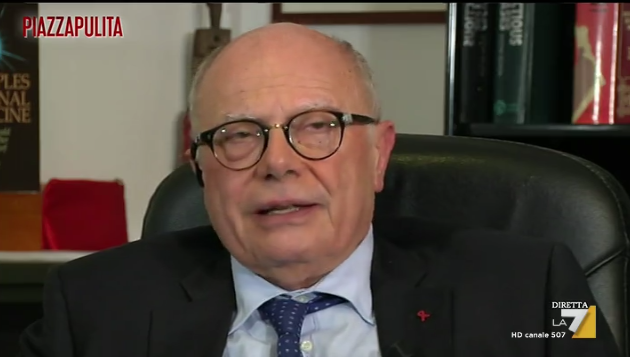 "Chiusura delle scuole? La condivido, francamente. Sono disturbato dal dibattito tra mezzopienisti e mezzovuotisti"

Prof. #Galli 
#Piazzapulita #coronavirus