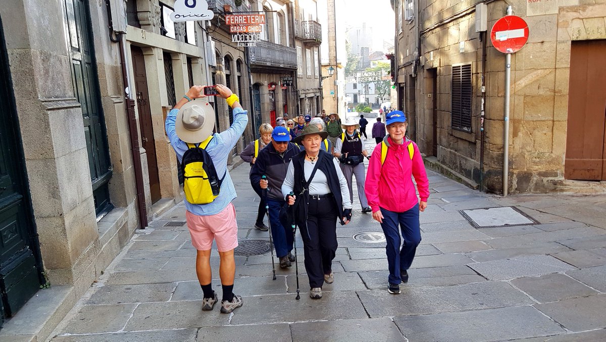 MarlyCamino's tweet photo. “We have two lives, and the second begins when we realize we only have one.” 
Confucius

 ➺ ➺ ➺ ➺ ➺⁠

"Tenemos dos vidas, y la segunda empieza cuando nos damos cuenta que tenemos una sola."
Confucius

#Life #Courage #Beautiful #Quote #SoulConnection #WeDecide #Gratitude https://t.co/Ux5ANfKzaN
