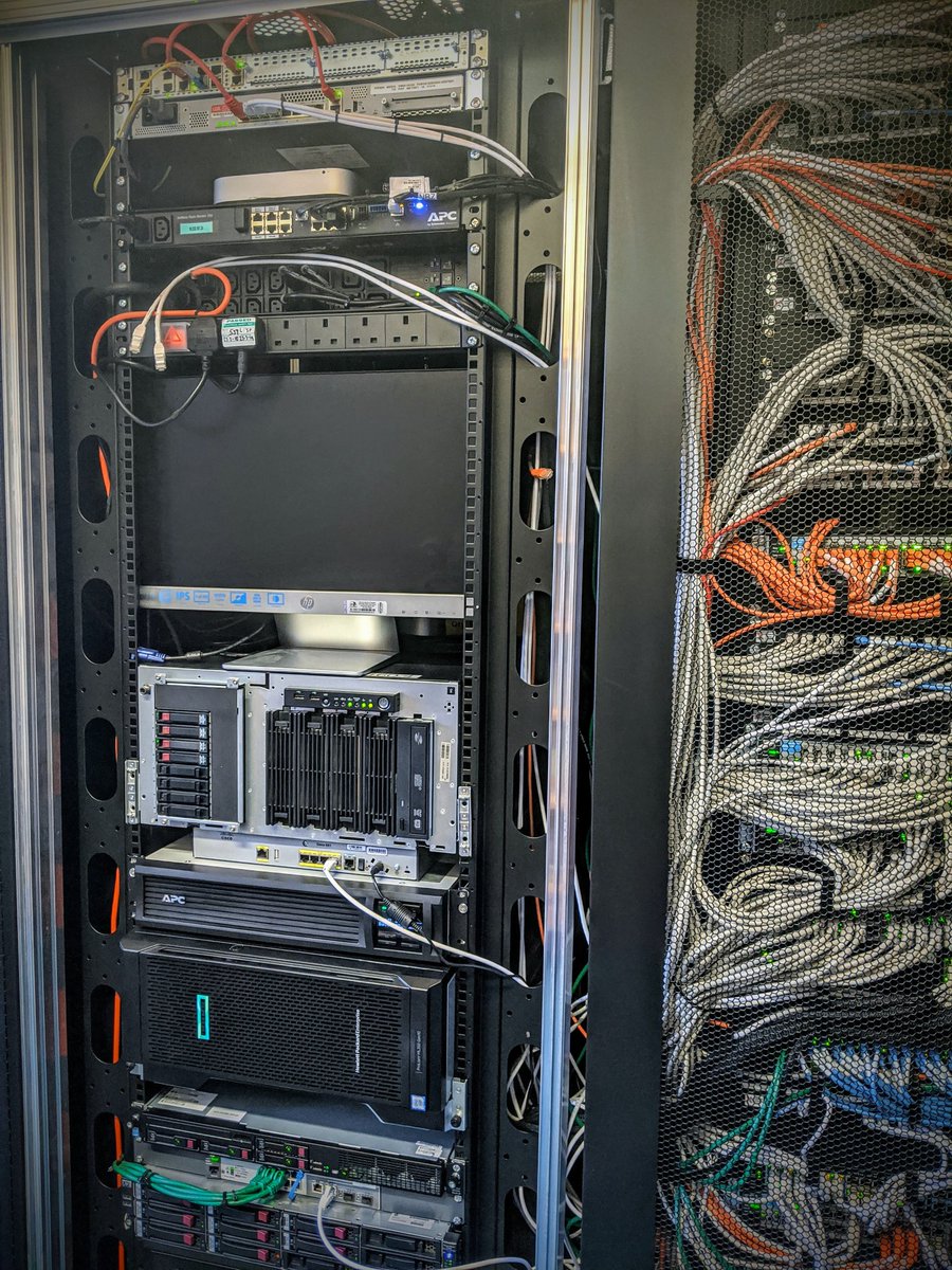 talksrm's tweet photo. A very successful day having a #broadband upgrade as part of the free @LGfL #Pledge2020 fibre upgrade to 500mbps at a site in E1 yesterday πππ»π₯οΈ @vmbusiness #superfast β‘ Have you scheduled your free upgrade yet? https://t.co/KEwBF3fsCF