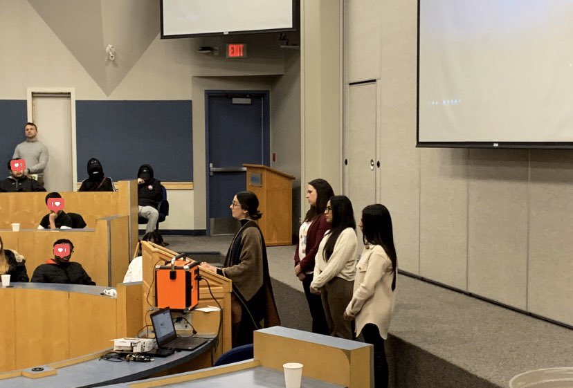 MeenaMangat's tweet photo. “If the structure does not permit dialogue the structure must be changed”
Friends of #maplebatalia speak to @ByrneCreekSS #girlsclub and #boysnetwork about healthy relationships. Their talk ignited dialogue around #healthyboundaries, #systemic & #cultural #inequity & #care 👏🏾 https://t.co/qWMc8NftAk