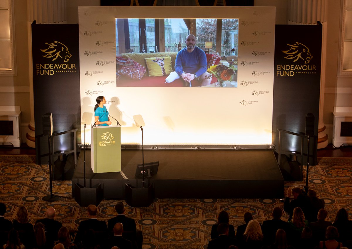 Huge congratulations to @_leejspencer for winning the Celebrating Excellence award. Lee now holds a total of 4 Guinness World Records! 

Lee can't be here tonight but his wife Claire acceped the award on his behalf from The Duchess of Sussex! 
#EndeavourFundAwards