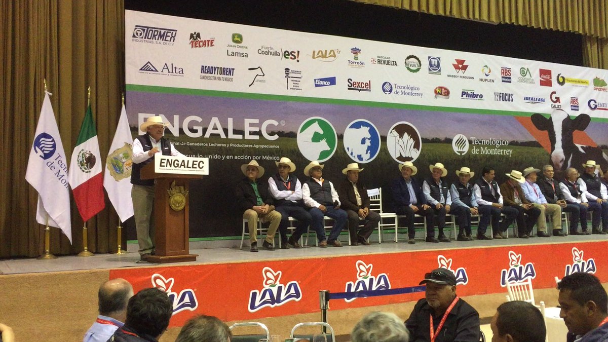 AMLAC_Mexico's tweet photo. Inauguración del 28o #ENGALEC con la presencia de @mrikelme @vmva1950 @JZERMENOI @OswaldoChazaro @salvarezmor @flores_mendez @GobDeCoahuila @Agricultura_mex @CNOG_MX @gremiolechero @SEDERCOAH @SAGARPA_LAGUNA @ANGLAC_oficial https://t.co/YQ9D7SGfuP