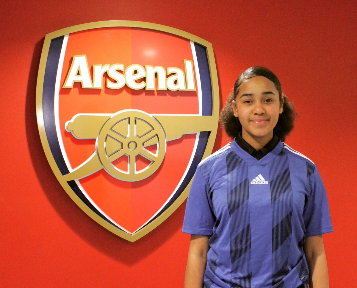 AFCCommunity's tweet photo. 🗣 “Kimiya is a positive character, a leader, caring & considerate. She’ll do anything to keep the girls’ spirits up.”
#PLGirls football coach, Becks, on Kimiya’s impact on every session.
#InternationalWomensDay #IWD2020 #EachForEqual #WeAreTheArsenal #ArsenalForEveryone https://t.co/CB6sIkfPF5