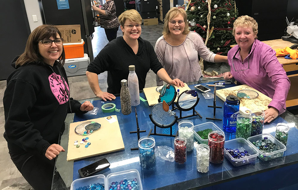 NewMakeIt March Newsletter - mailchi.mp/c689f2642363/n…