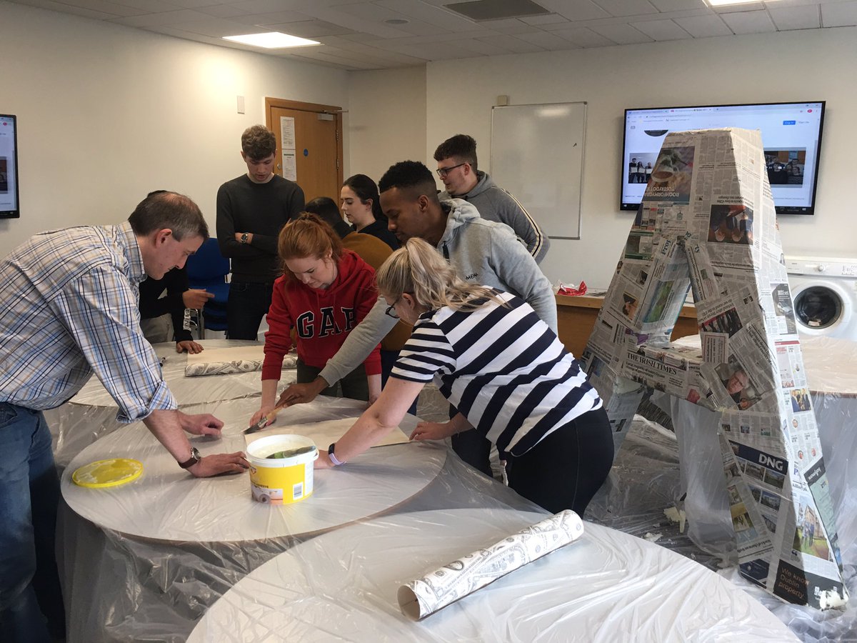 GenerationNci's tweet photo. Here’s the first glimpse of our ‘A’! The team are working hard together - what do you think is happening here?🤔 #Apprenticeship #apprenticeships #generationapprenticeship #gacomp #NCI https://t.co/DmIRffs8Ey