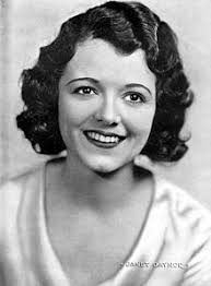 90Doses's tweet photo. #Hollyweird 
Parents: the late Bette Davis and Paul Lukas
Children: the late Aristotle Onassis, Jane Wyatt, and 
               the late Janet Gaynor https://t.co/LhgRXZKpdm