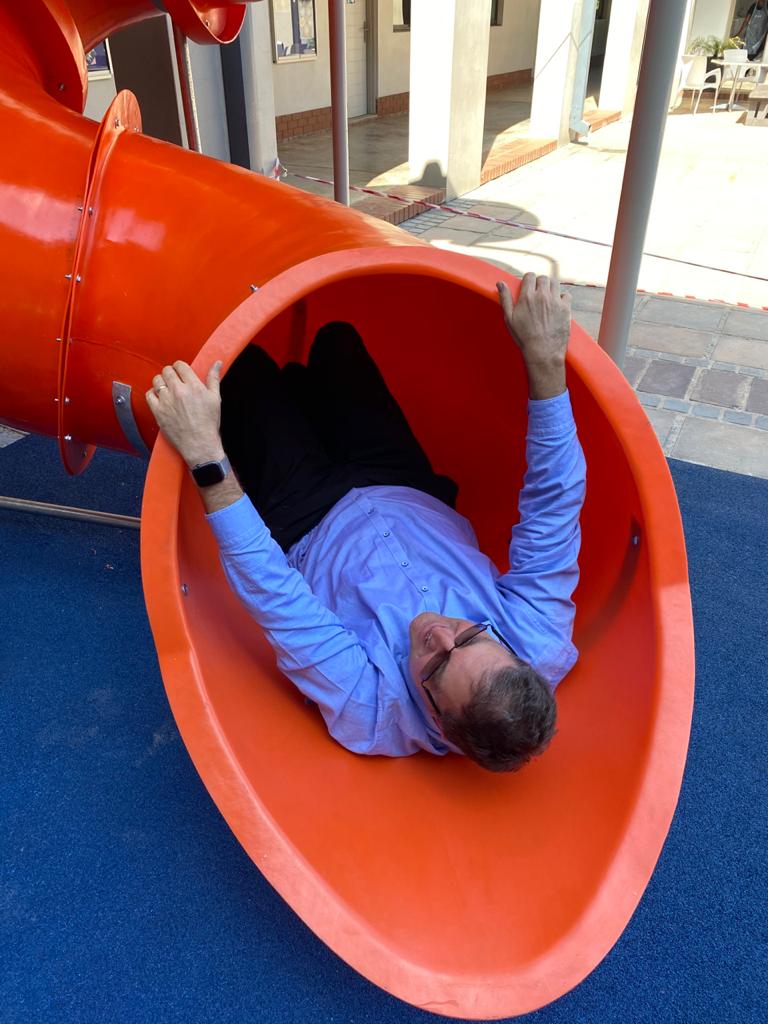 Abbotts_South's tweet photo. Our slide is done!🔥🔥🔥 See who tested it out ➡➡➡ 

#southies #openday #openday2020 #fun #slide #orange #blue #campus #abbotts #abbottssouth @Abbotts_College #yeah #nostairs https://t.co/i3rt8H2iqb