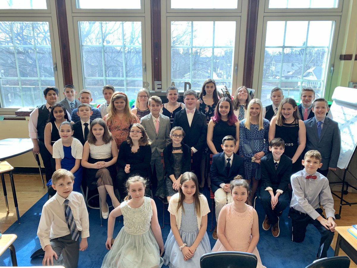mpkmiller's tweet photo. Ballroom dancing day is finally here! Room 205 is looking good... and just wait until you see their moves!! #R2R ⁦@EbingerSchool⁩ ⁦@mrkim_ebinger⁩ ⁦@leslierector1⁩ https://t.co/FsymQKI9b2