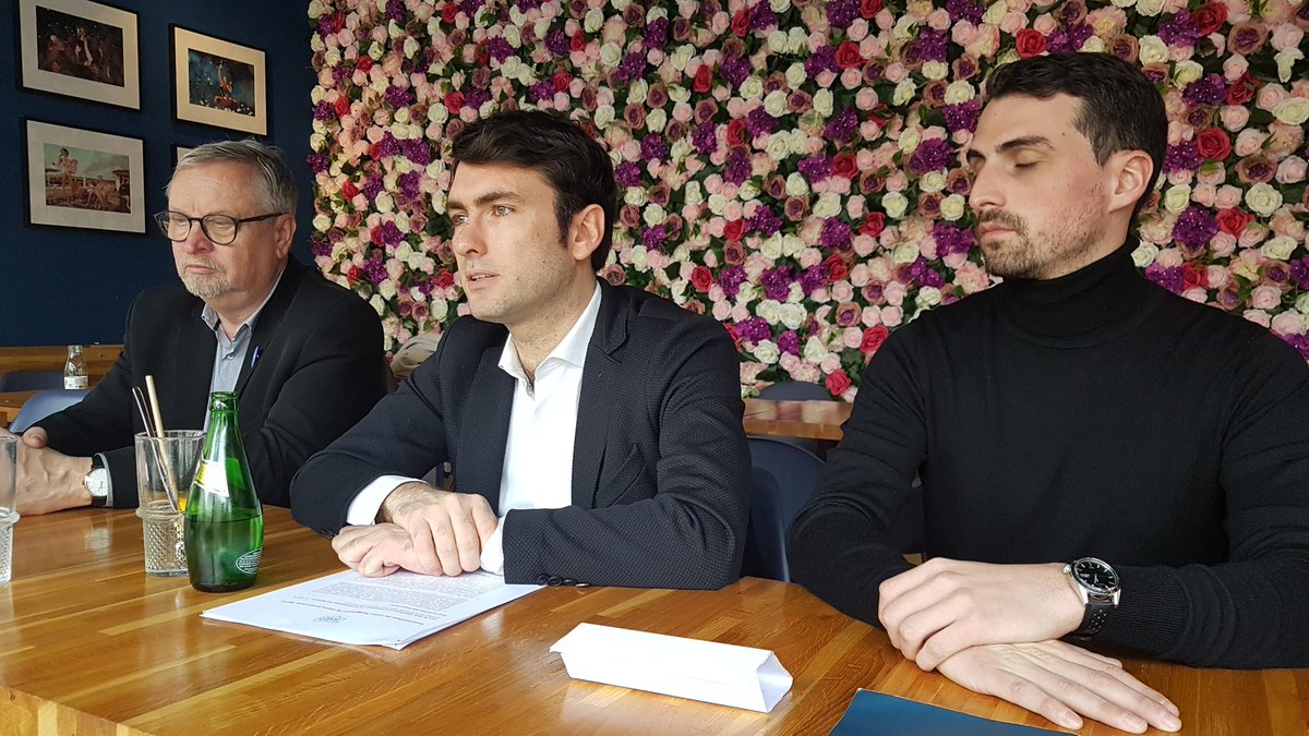 moselle_tv's tweet photo. @jeremyaldrin a présenté le budget chiffré des propositions de sa liste #agirpourmetz. Sans augmenter les #impôts, il compte créer un budget vert pour financer la #transition #ecologique https://t.co/3KxtMQsYiS