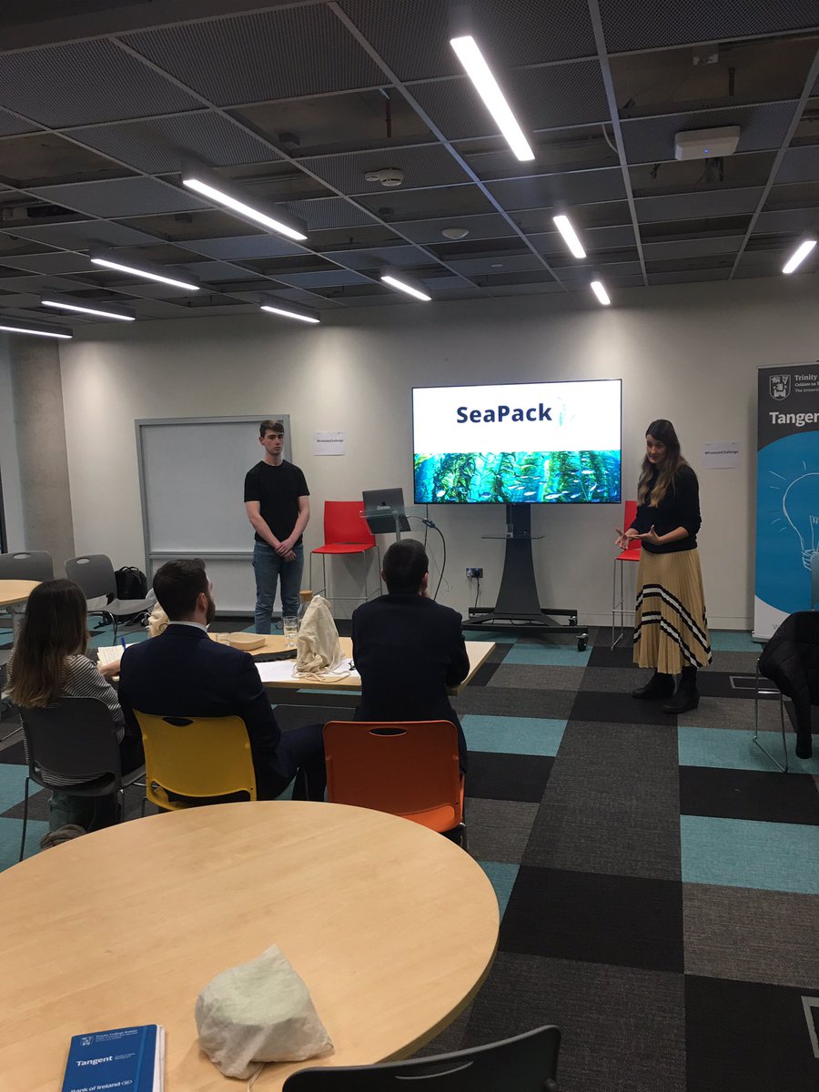 TCDPortal's tweet photo. SeaPack, a solution that leverages seaweed as a new substitute to single use plastics. #ProvostsChallenge #HackPlastic https://t.co/yb9pvPmesH