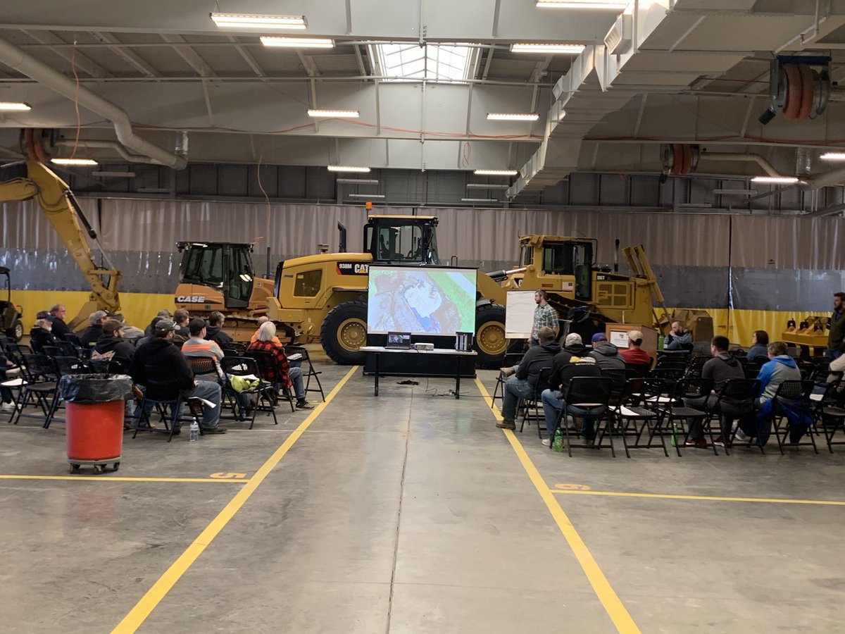 NWPSoilHealth's tweet photo. Here’s the NW Prairies Team updating contractors on NRCS technology and reorganization. S/O to Sam Reinders for putting together a great lineup. Thanks also to ⁦@ZieglerCAT⁩ for the meal and their precision expertise and ⁦@NWICC⁩ for the awesome new facility! https://t.co/YwgQBXqx2c