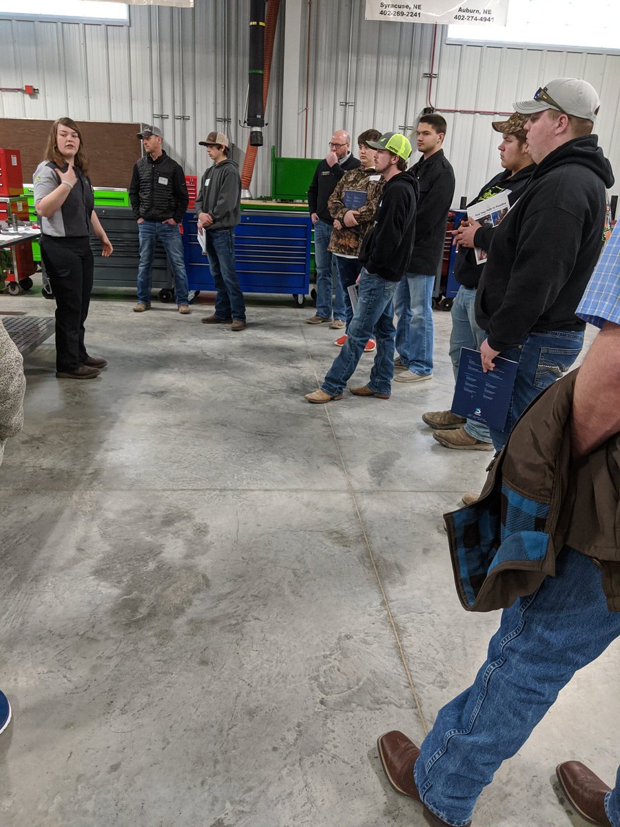 RiversideDawgs's tweet photo. Thanks AgriVision, John Deere, and Southeast College for sponsoring John Deere Tech Day. It was neat opportunity for our students!

#weRriverside https://t.co/ytW7HoBDA1
