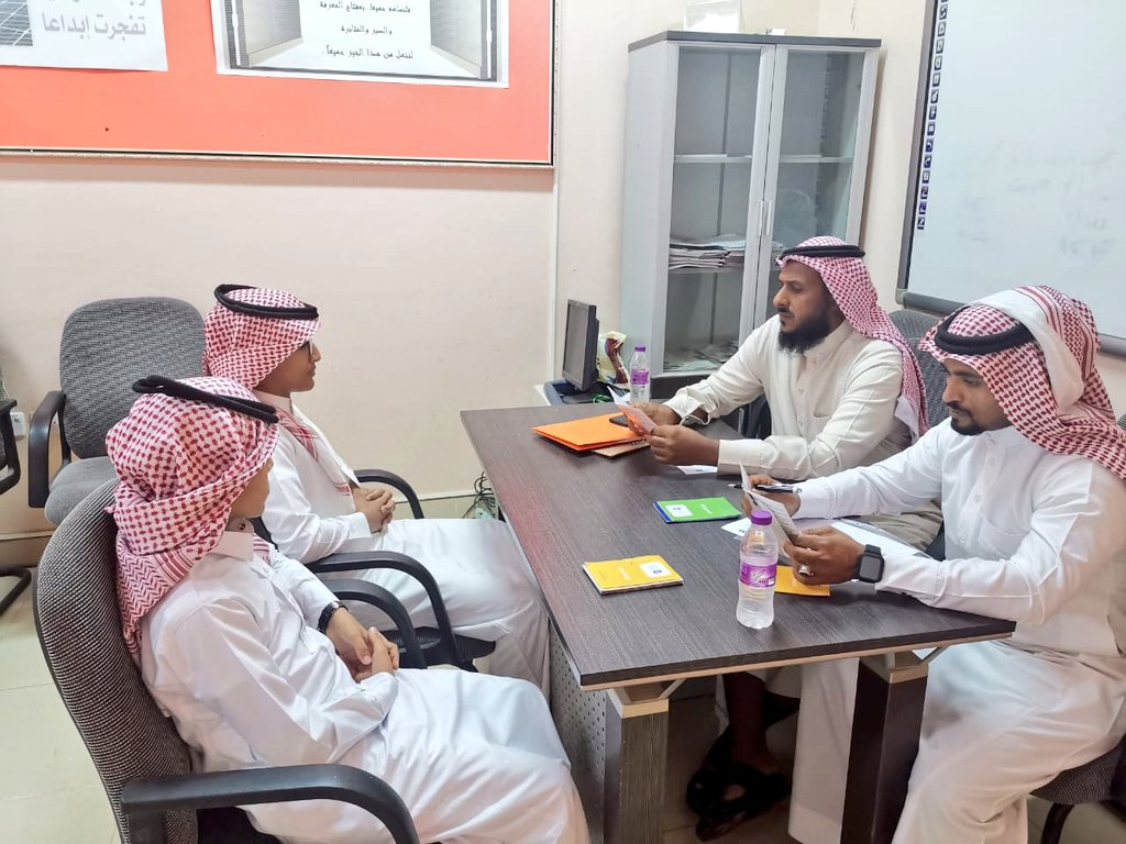 Safaifa1's tweet photo. #تحدي_القراءة_العربي 
أبطال تحدي القراءة العربي بمكتب #تعليم_فيفاء يشاركون في التصفيات الختامية لمسابقة تحدي القراءة العربي على مستوى إدارة #تعليم_صبيا  بعد استكمالهم تلخيص ٥٠ كتابا.
@sabyaedu 
@fifaedu1431 
@nashatsabya1 https://t.co/yR0bddXa87