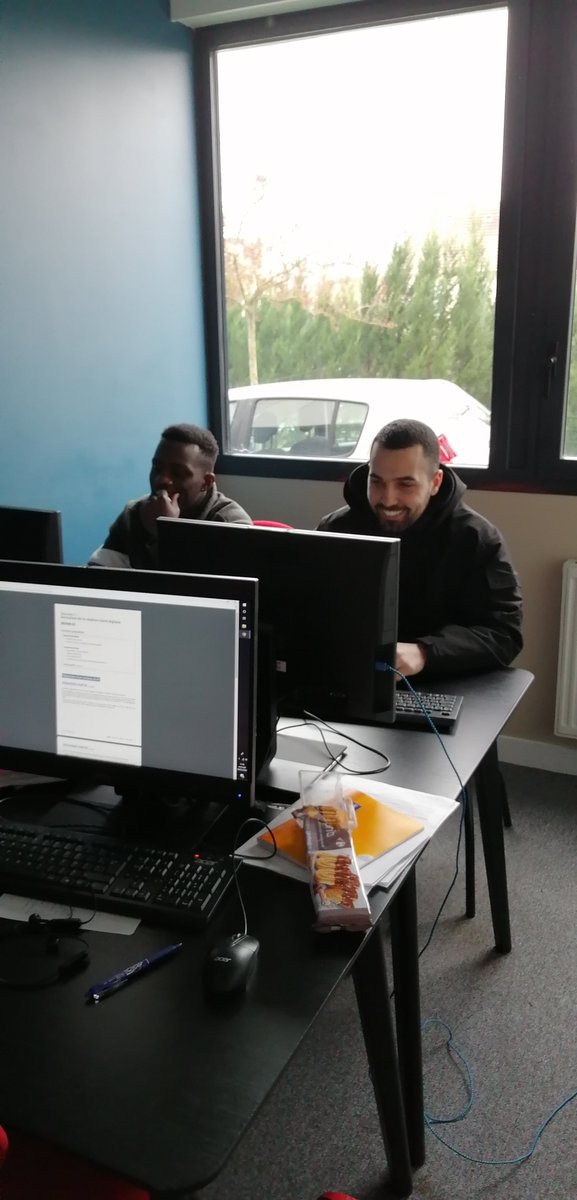 hubdelareussite's tweet photo. Grand plaisir d'accueillir @SonateDaeu à #SmartUniversité 
@ChanteloupLV pour préparer la rentrée #DAEU du 2 avril (inscription ouverte). Préparez votre DAEU avec un coaching personnalisé en rejoignant les Smart Université 
@VilledeGarges et @ChanteloupLV➡️https://t.co/AE1cTQO5Fd https://t.co/H0uBM4AAqn