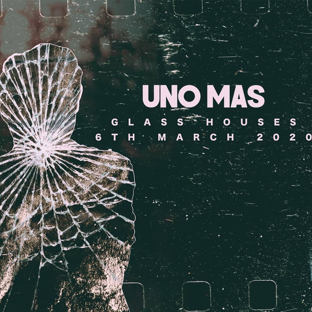 UNOMASband's tweet photo. 🖤PREPARE YOURSELVES🖤

Tonight at midnight our second single 'Glass Houses' will be released on all major platforms!! 🙌

Get liking, get sharing, get adding to your playlists, stream, dream and tell us what you think!! 🔥

We CANNOT WAIT for you to hear this 😍 https://t.co/ibDFBOwf1f