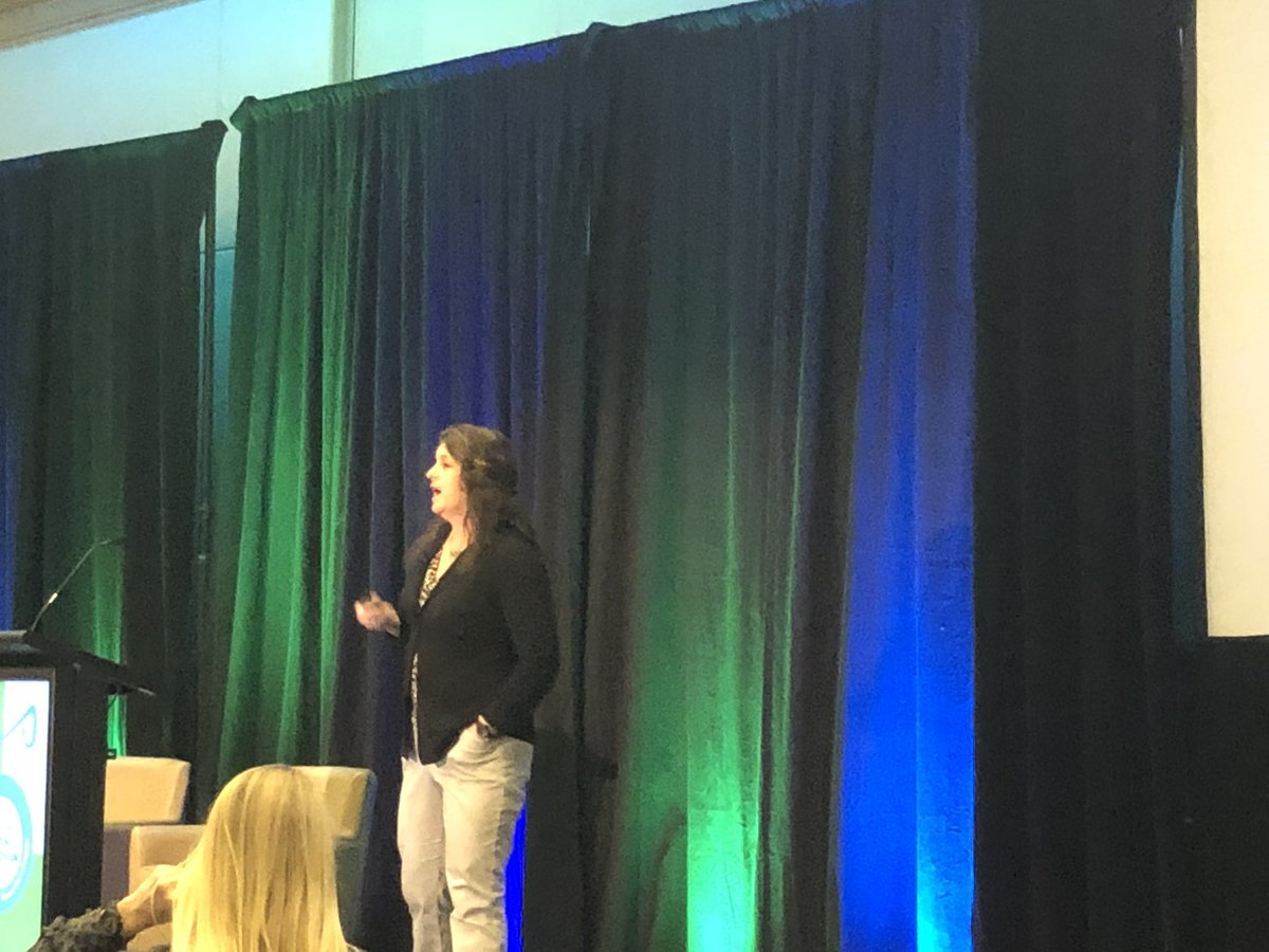 cpd_rehab_eng's tweet photo. Day 2 of #ISS2020 Kendra Betz enlighting is about emerging technology. The tech is exciting. And you need to ask the right questions. #HRS5100 #HRS5200 @iss_yvr https://t.co/tTYzXdQ1Od