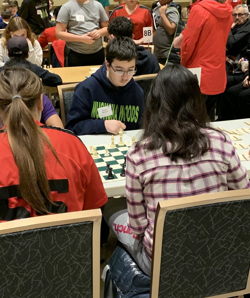 MissSarahJarvis's tweet photo. The students @WJLWECDSB had an amazing time at the 2020 Chess Tournament! Our students did an amazing job and some students even won 6/8 games! Awesome job torches! ♟@LEADUWindsor https://t.co/GqdNlLFXwT