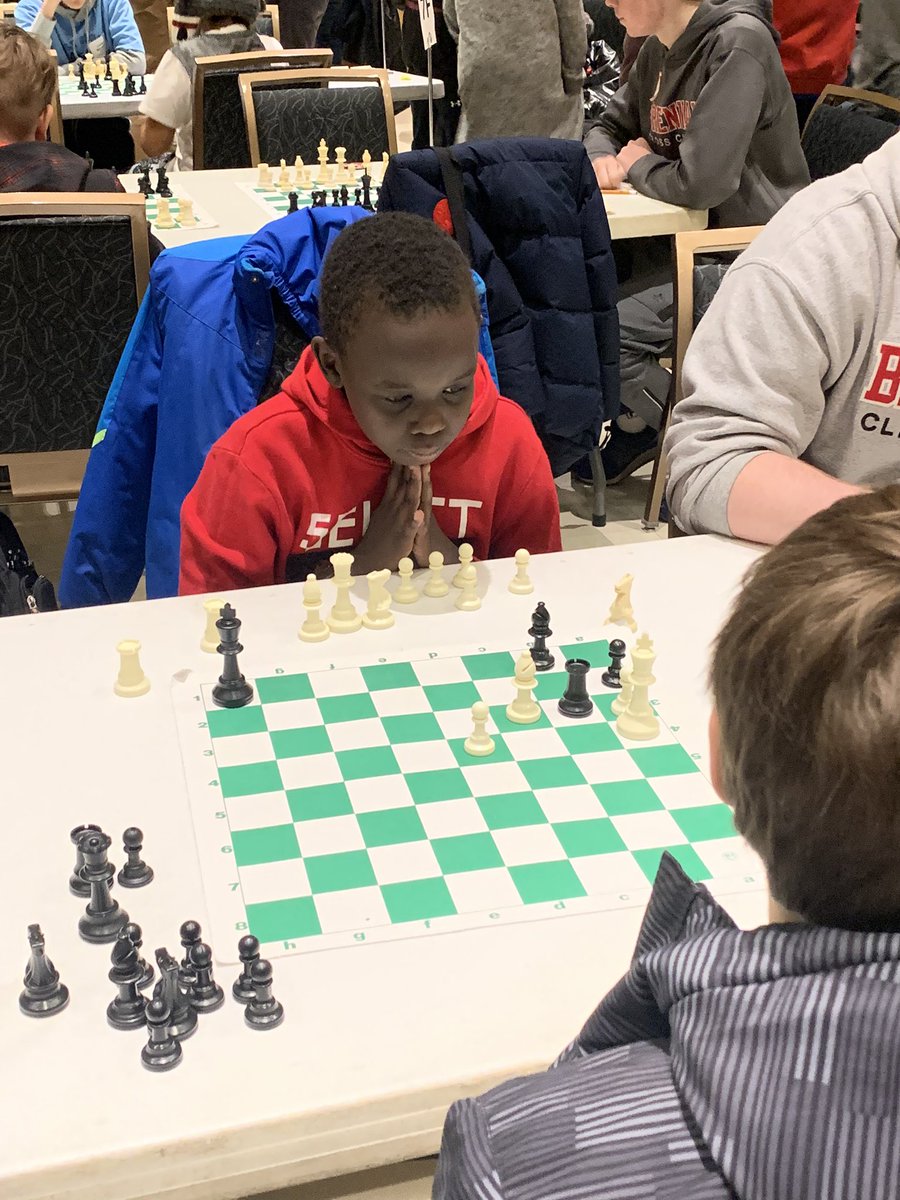 MissSarahJarvis's tweet photo. The students @WJLWECDSB had an amazing time at the 2020 Chess Tournament! Our students did an amazing job and some students even won 6/8 games! Awesome job torches! ♟@LEADUWindsor https://t.co/GqdNlLFXwT