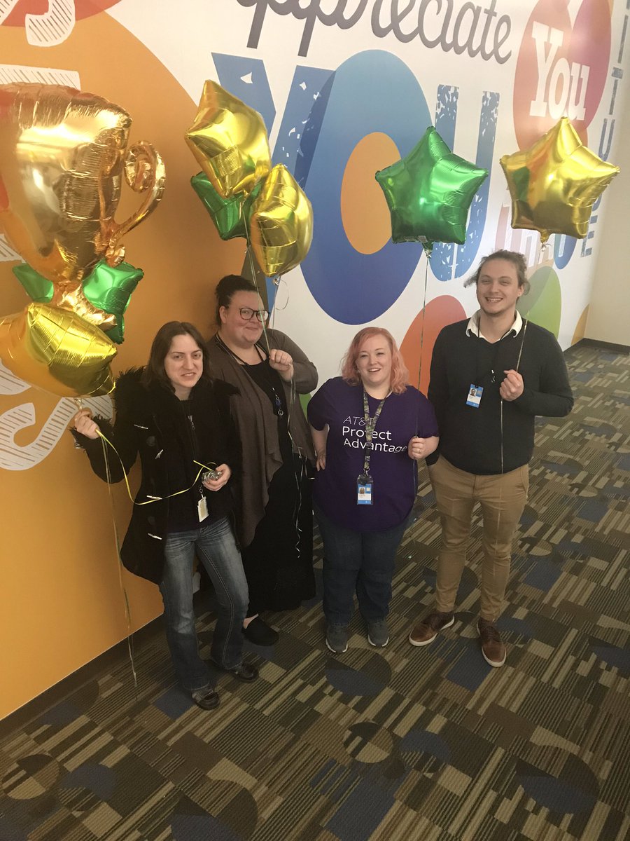johnsonsgiants's tweet photo. 3 ATT TVs! 4 AAL! Amanda got the trophy balloon for the first sell/att tv sell for second shift on team Taylor!  @EvansvilleMss @anthonyetuggle @seanclarke333 @mzkj425f1 #Teamjohnson #teamtaylor #taylortitans #ATTtv #ATT #HBO #LifeatATT https://t.co/Aezuuc68MM