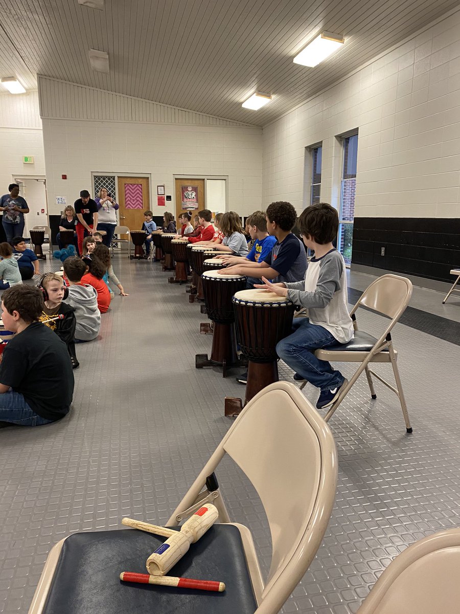 MckaylaHester's tweet photo. Dancing Drums @BBCMES @TCBOE https://t.co/3DHA5814pH