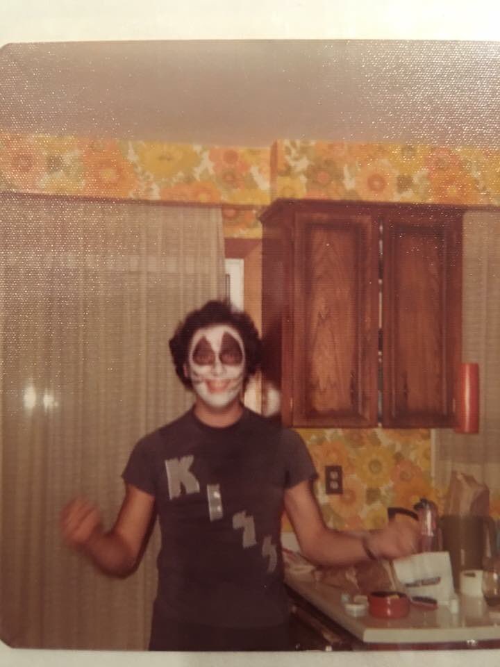 GrantStrom's tweet photo. @sebastianbach @DavidLeeRoth @kiss Awesome my dad took my twin brother and I to our first Kiss concert in Toronto varsity stadium labour day sept 6 1976 destroyer tour.  We were 8 years old and had stumbled across the album  thinking it was a comic book story but quickly realized it was rock and roll.  Miss dad https://t.co/DQhgRnWIb5