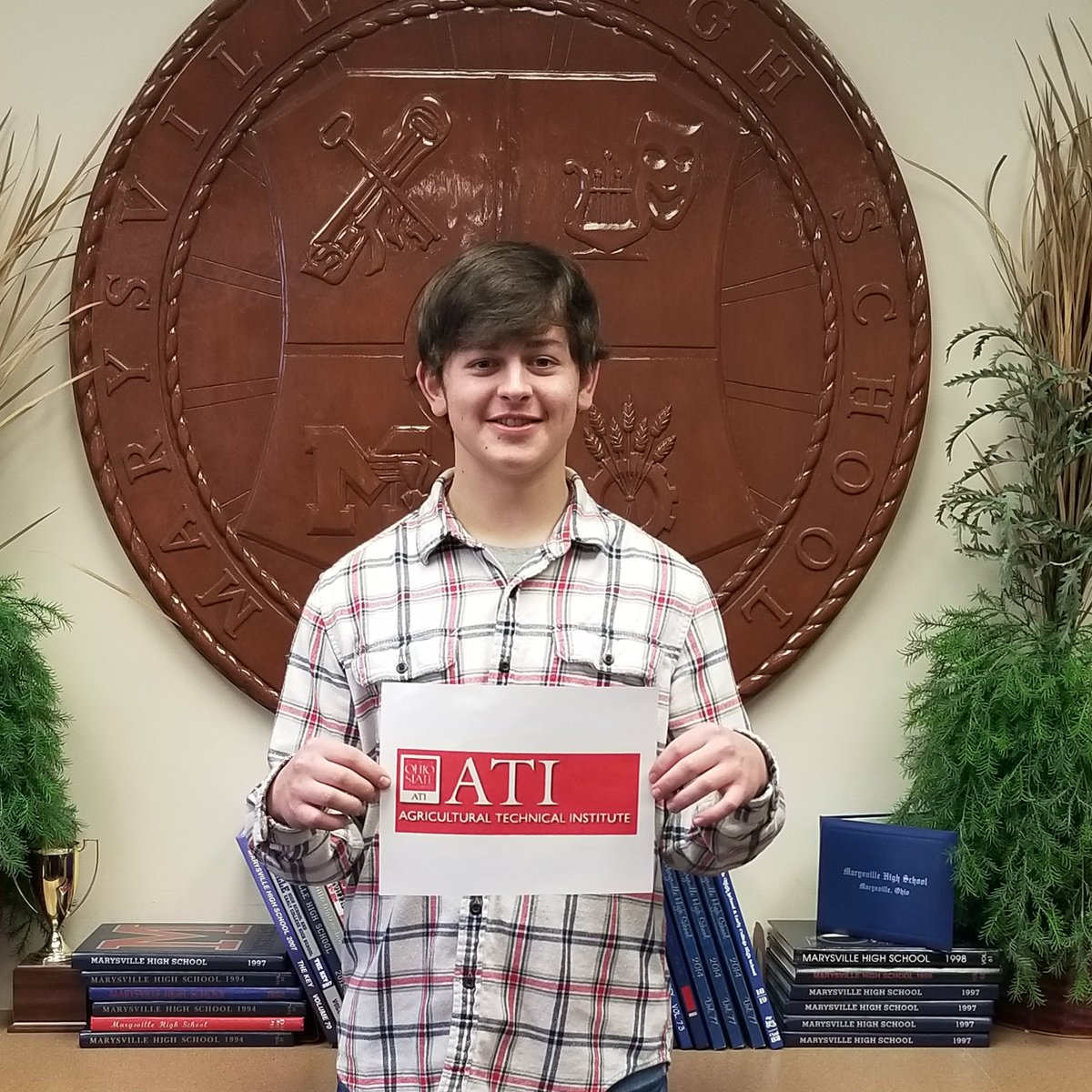 MHS_Monarchs's tweet photo. Congrats to MHS Senior Mitch Weinbrecht!! Mitch will be attending The Ohio State University ATI this fall. Way to go! #PTBM @MarysvilleEVSD https://t.co/dX59TAdVQ6