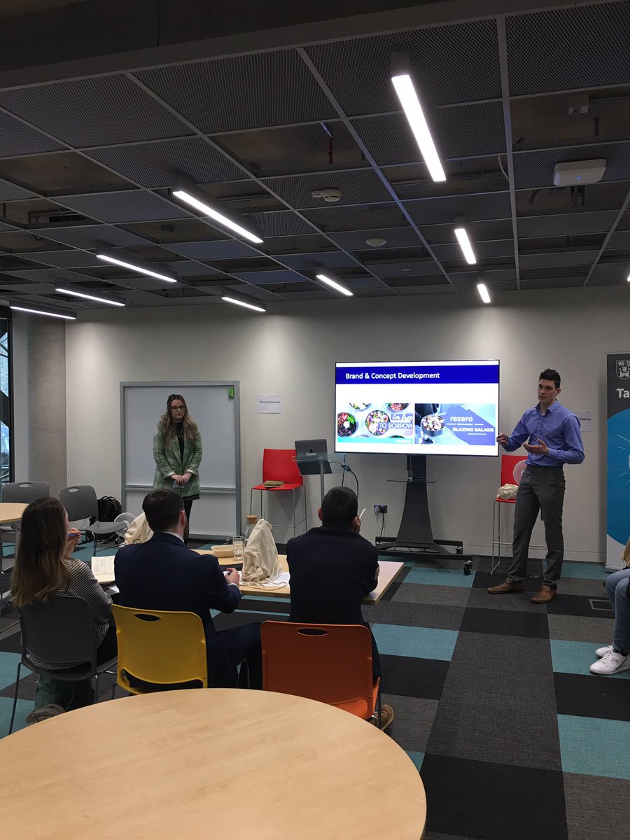 TCDPortal's tweet photo. Rezero, a reusable aluminium takeaway food container that reduces the growing number of takeaway packages that are filling global landfill sites. #ProvostsChallenge #HackPlastic https://t.co/Nzd0HdO5pj