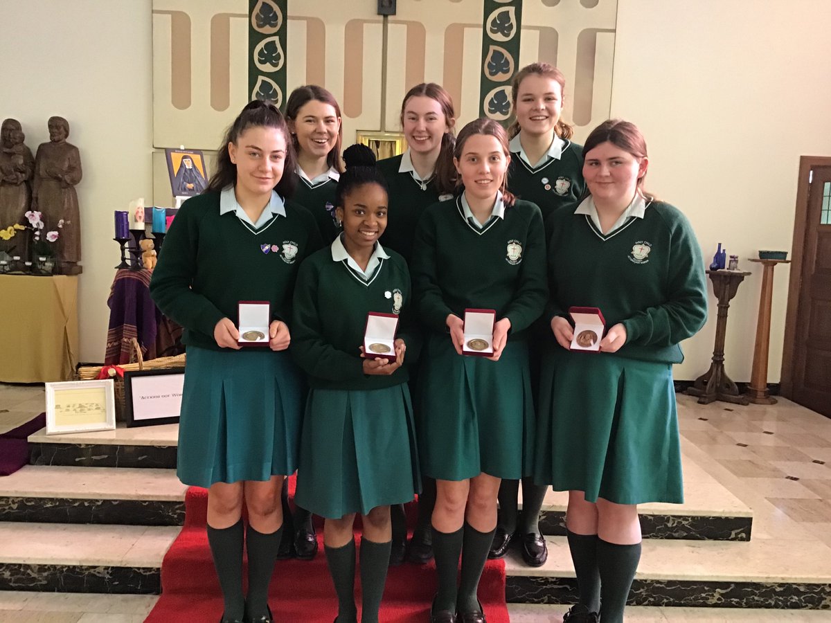 HCKilliney's tweet photo. Congrats to our 11 students who were presented with their Pope John Paul II Award. Four 6th Year students and seven 5th Year students achieved at Gold, Silver and Bronze levels. 
#ActionsNotWords https://t.co/F3AbkFe8BG