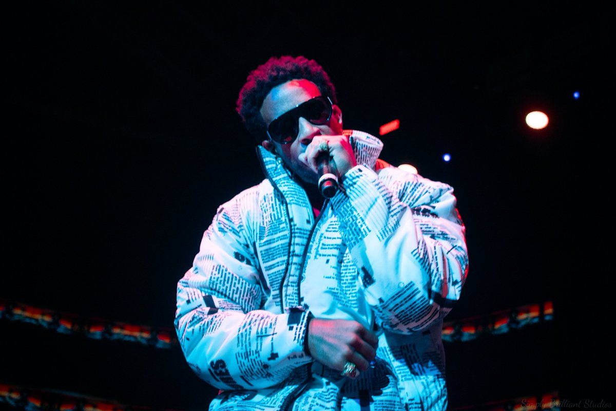 UTconcertreview's tweet photo. @U92SLC invited @Ludacris @jarule @fatjoe @xzibit @djquick & @e40 Vivint Arena on Leap Day last week. Check out den’s photos and review https://t.co/bVKGiUiVYM
.
#ludacris #luda #jarule #fatjoe #xzibit #djquick #e40 #hiphoplegends #u92 #u92slc #vivintarena #utahconcertreview https://t.co/FLo8DWyvMY