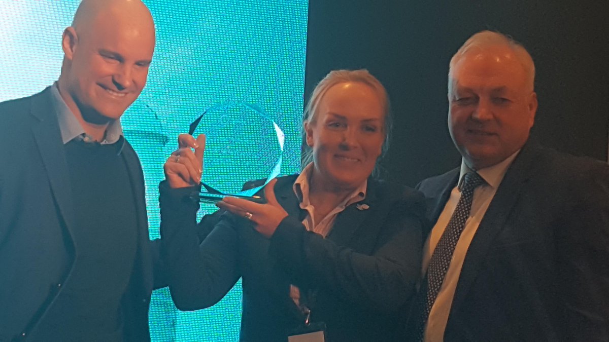 Award winners. Ailsa Watson accepts award from Andrew Strauss on behalf of D&amp;H. #doncasterisgreat