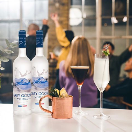 PBDutyFree's tweet photo. The Vodka Festival is here!

For a limited time, get 2 x 1.5L bottles for $99CAD or 2 x 1L bottles for $78CAD! Which cocktails are you excited to make once you're stocked up?

More offers ⏩ https://t.co/Dmfa0SghIh

📸 @greygoose https://t.co/q8LpSu7xmF