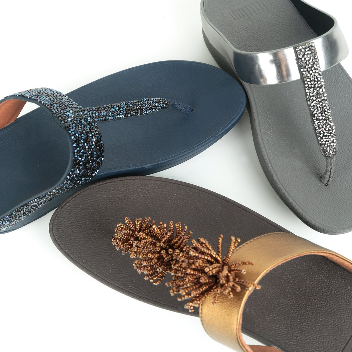 Escaping for some winter sun?☀️
The FitFlop Fino sandals feature the shine and sparkle you need to brighten up your day. 
Check out our new blog post for some sandal inspiration. 

Take A Look: bit.ly/2VI230e