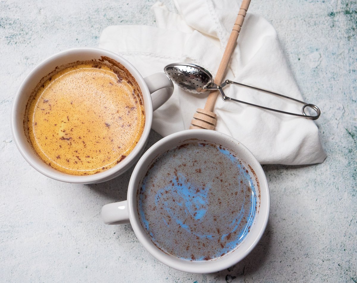 norabbydesign's tweet photo. Milk tea with turmeric and swirls of cinnamon. Part of my everyday things collection. #milktea #cinnamon #turmeric #breakfast #morning #photography #photographer #shutterstock #adobestock #gettyimages #warm #tea #lifestyle https://t.co/pIWTEQ6IFu