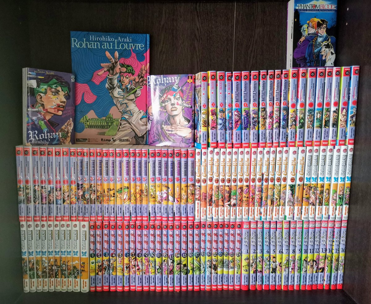 __kamyar_'s tweet photo. Voilà la Jojotheque complète + les 3 plus gros artbook de Jojo, je suis heureux. https://t.co/VnKujwi0XU