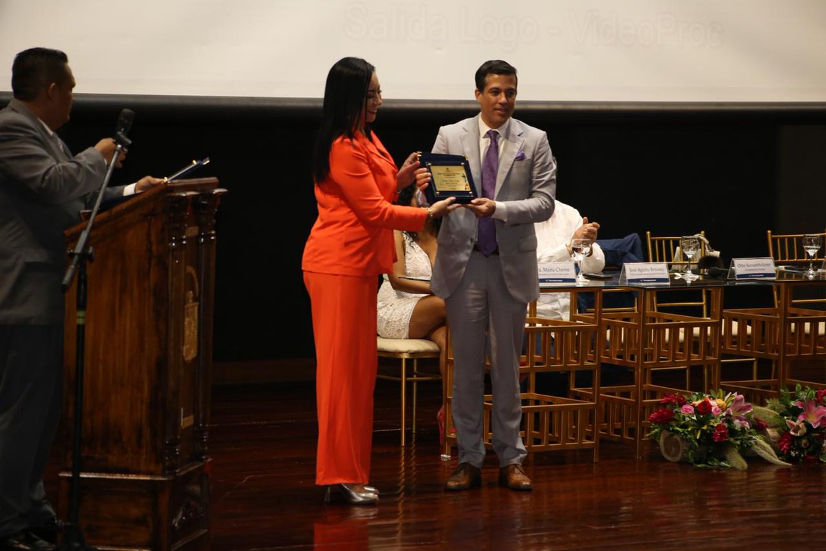 José Agusto Briones tweet media