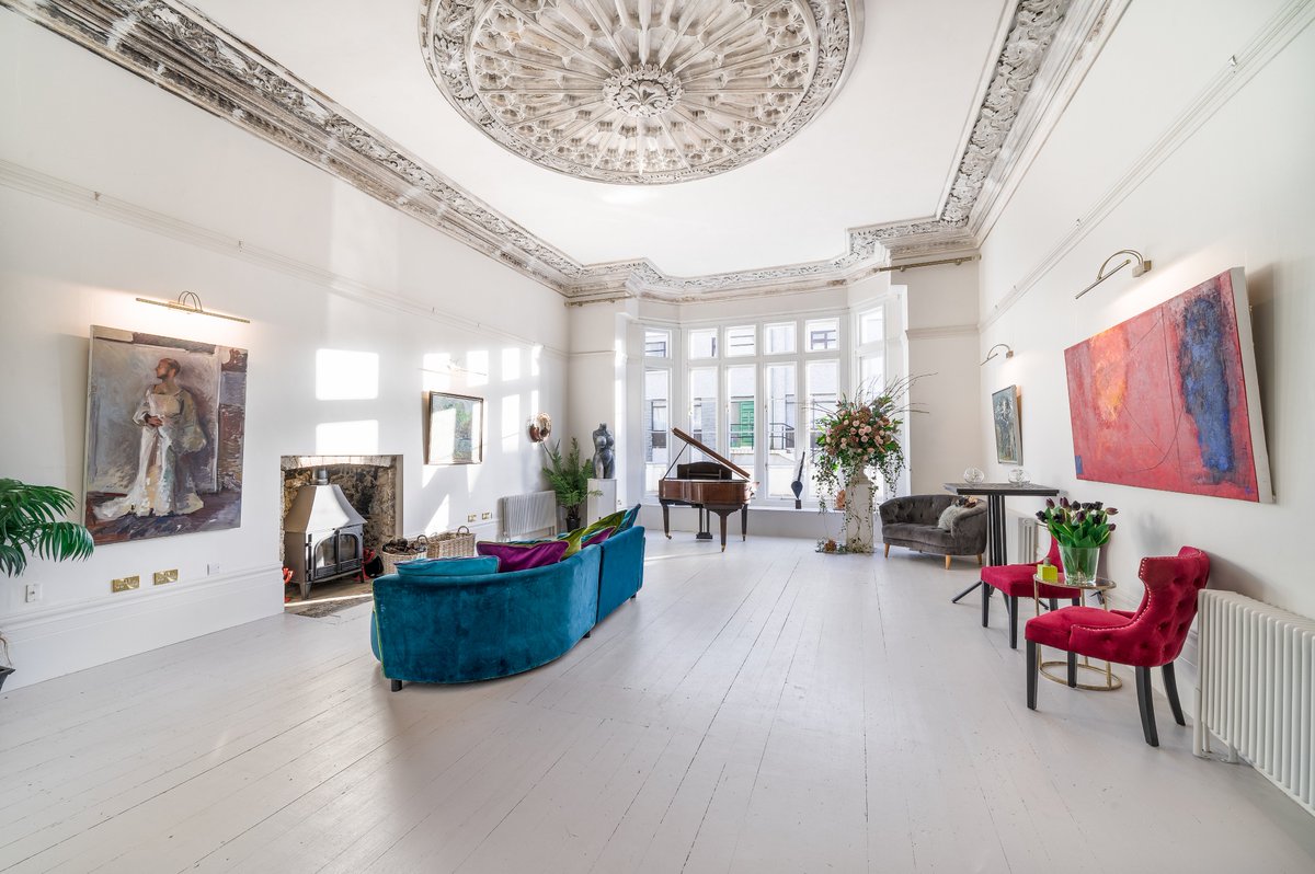 HMC_IP's tweet photo. @HMC_IP founder @donnachacurley was trending on twitter last Sunday! To find out why check out 'Great House Revival' https://t.co/QWTTxbsj5F. Well done Donnacha and Karen!
#hmc_ip #greathouserevival #lifeoutsidework https://t.co/St4rMsVAz4