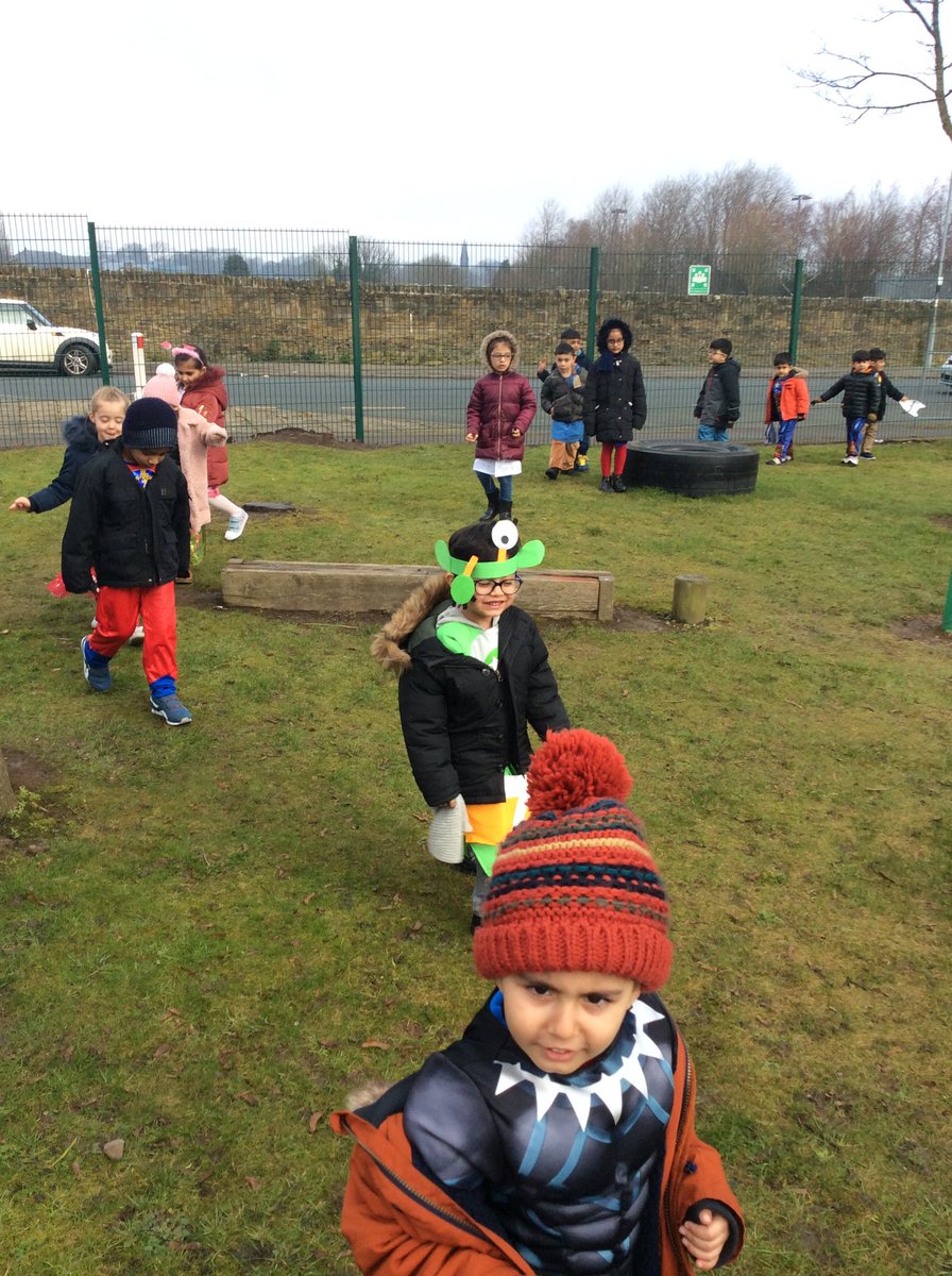 SCFM_Tweets's tweet image. Foundation stage clocked up another mile on our #virtualpilgrimage this morning. A burst of fresh air to start World Book Day!