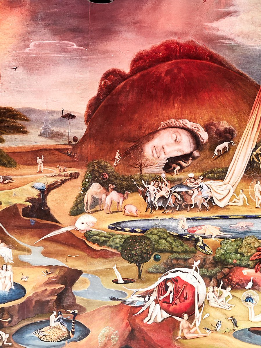 EDITION Times Square tweet media