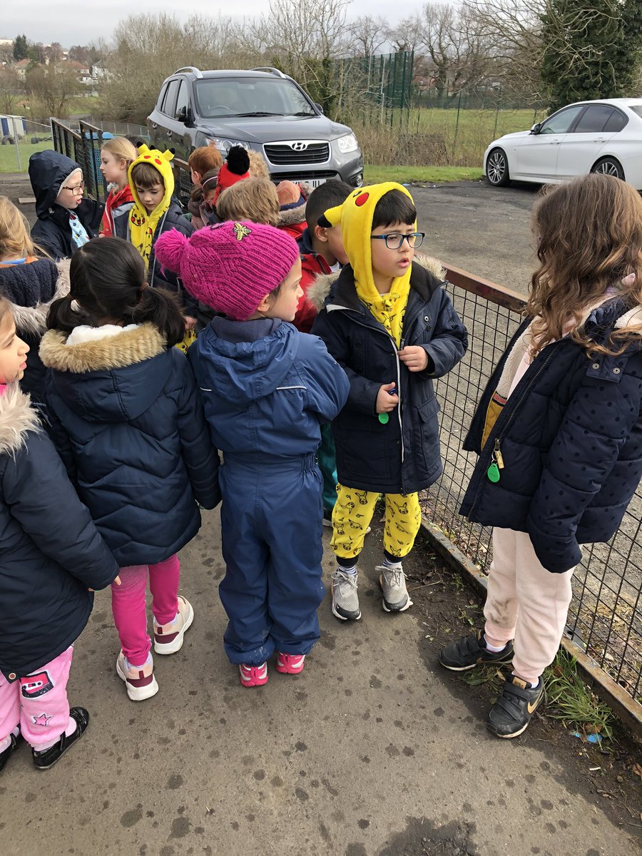 OLM_Primary's tweet photo. P1 do Beat the Street and World Book day ๐ถโโ๏ธ ๐ @BTSEastRen #teamolm https://t.co/C05Grg3OLI