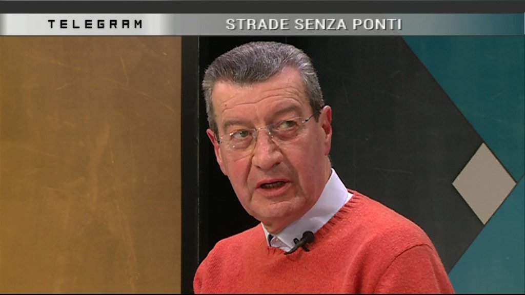 Firenzetv's tweet photo. Tra poco a Telegram lasciamo il coronavirus, e parliamo di un'altra emergenza: #Lesbo #Turchia e la nuova crisi dei #migranti. Con @MartinixFirenze e @VanninoChiti, autore del libro "Le religioni e le sfide del futuro". Dalle 19.35 #ch96 https://t.co/b7K07IgzBa