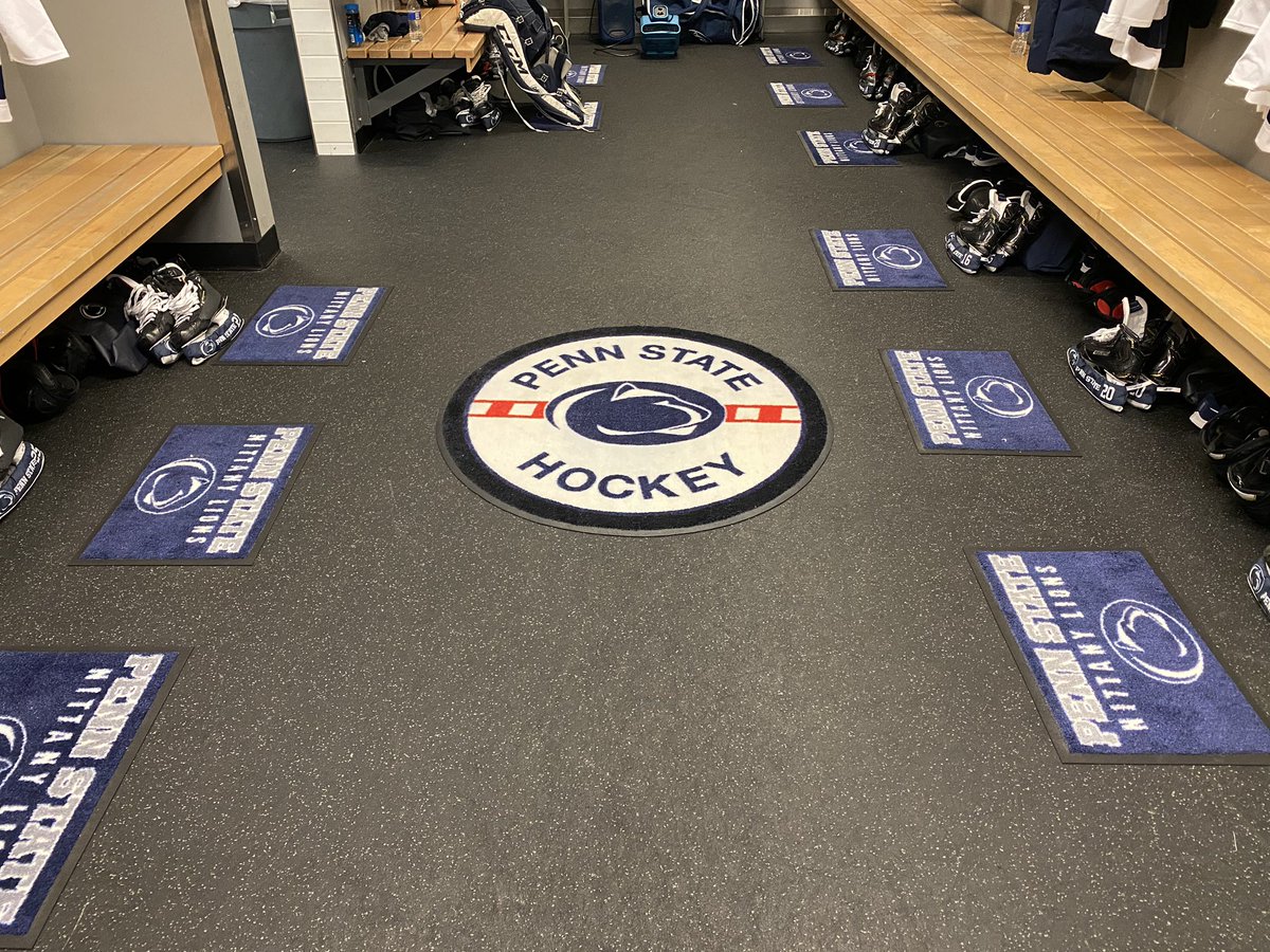 lpuck10's tweet photo. @PennStateWHKY all ready to go in Buffalo. Awesome job by our student manager setting up the room! @Harborctr https://t.co/9dHG7PIEJu
