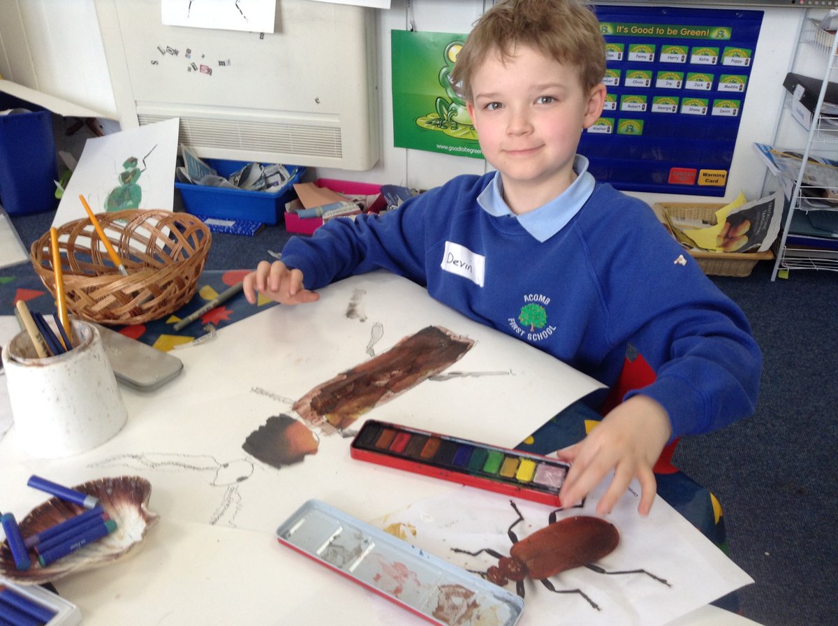 Class Two had a bugtastic day with Liz , Sam and Amanda @NorthPennAONB <a href="/NorthPennWild/">C-blooded&Spineless</a> <a href="/QueensHall/">Queen's Hall Arts, Hexham</a> creating some amazing artwork then a mini-beast themed craft workshop up at the Common. #Bugfest2020 #AmazingAcomb