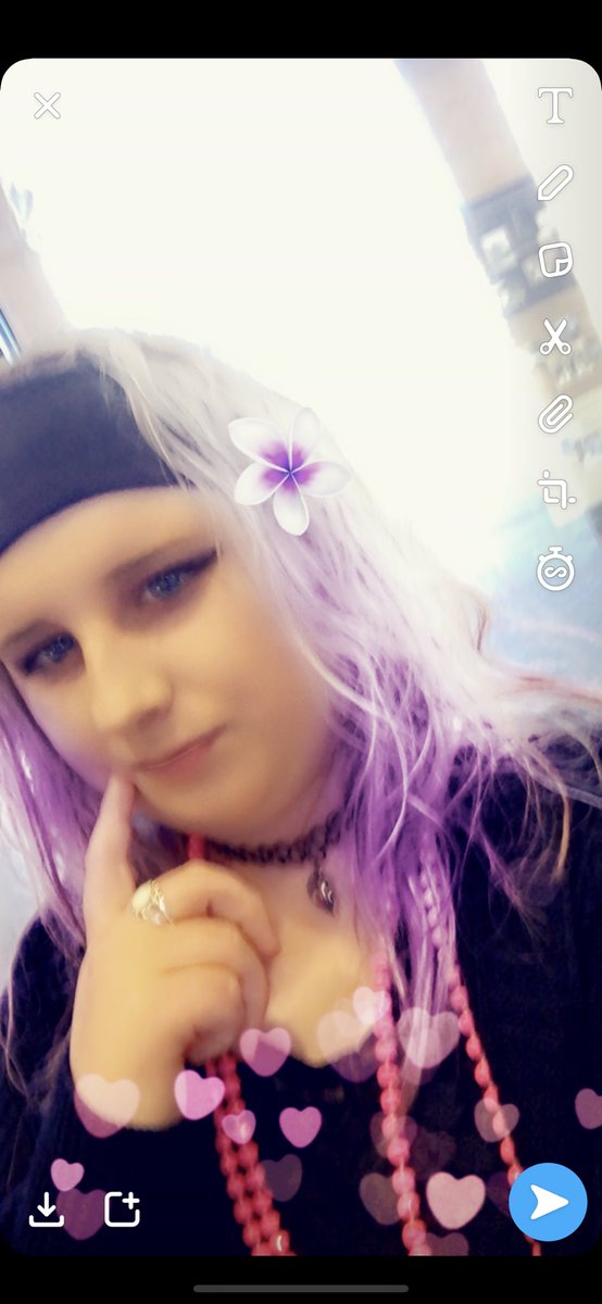baileybarnes_02's tweet image. #snapchatfilters2020 #feelinglikepurplehair #feelinglikealittlebear #feelinglikemontionpic #feelingpicready