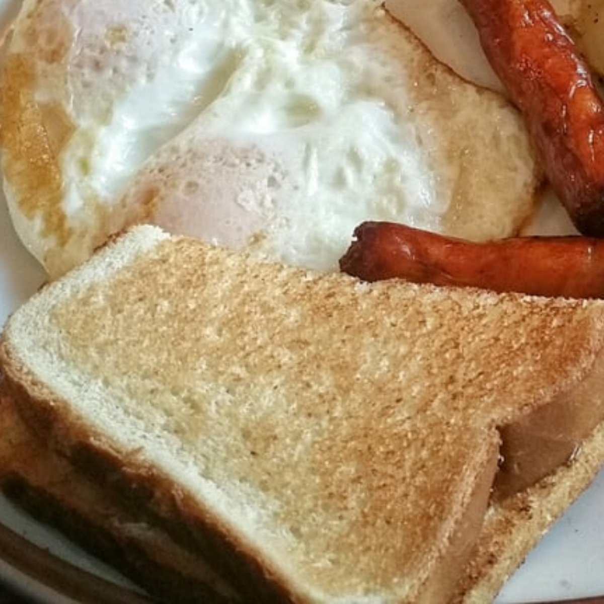 ComptonsPA's tweet photo. This toast goes out to all our amazing customers. https://t.co/3QUdDWrppw