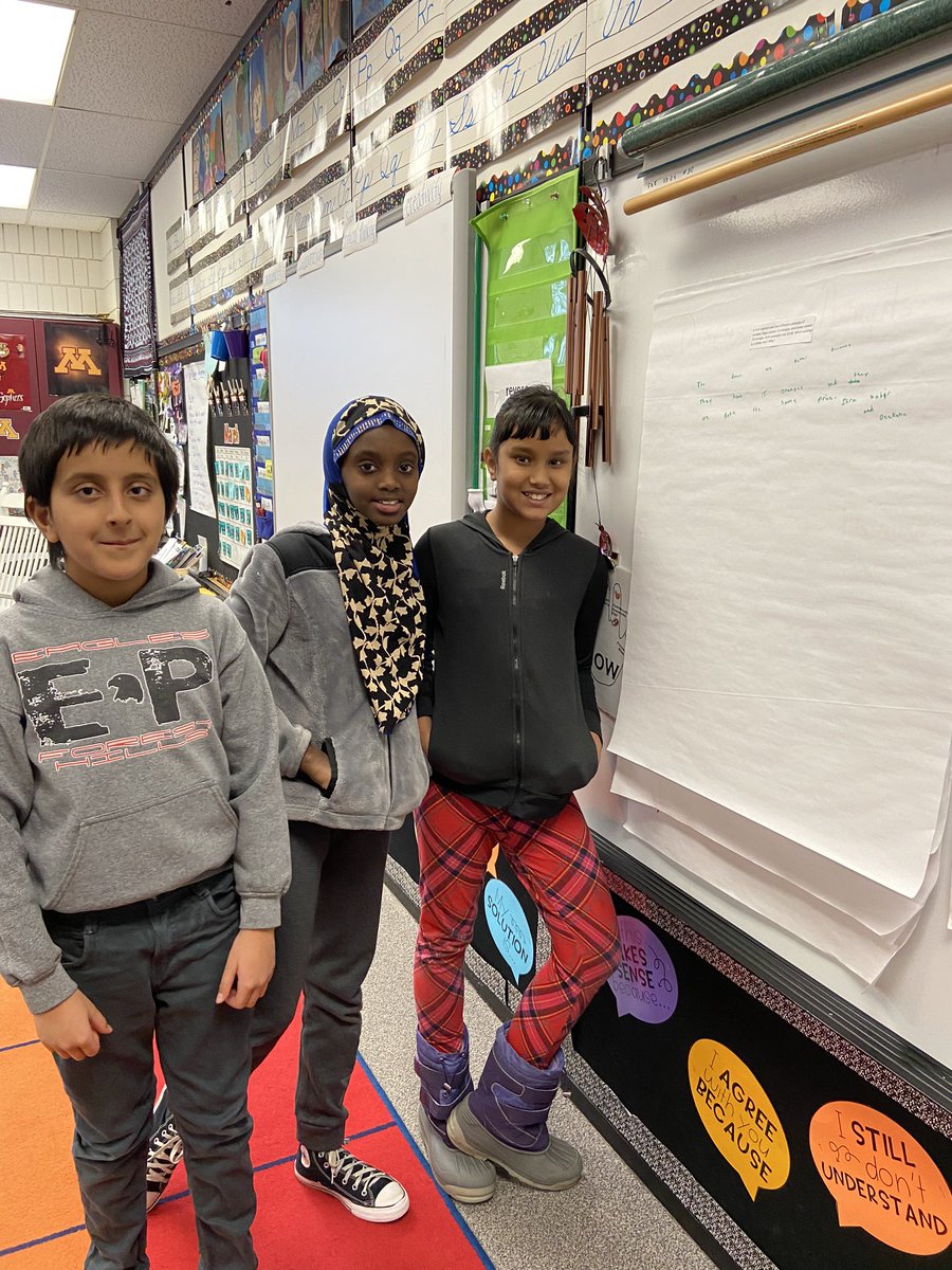 eldridge_class's tweet photo. Collaborating to talk through and solve word problems. #drawamodel #WeInspireEACH https://t.co/QLcWhilOUw