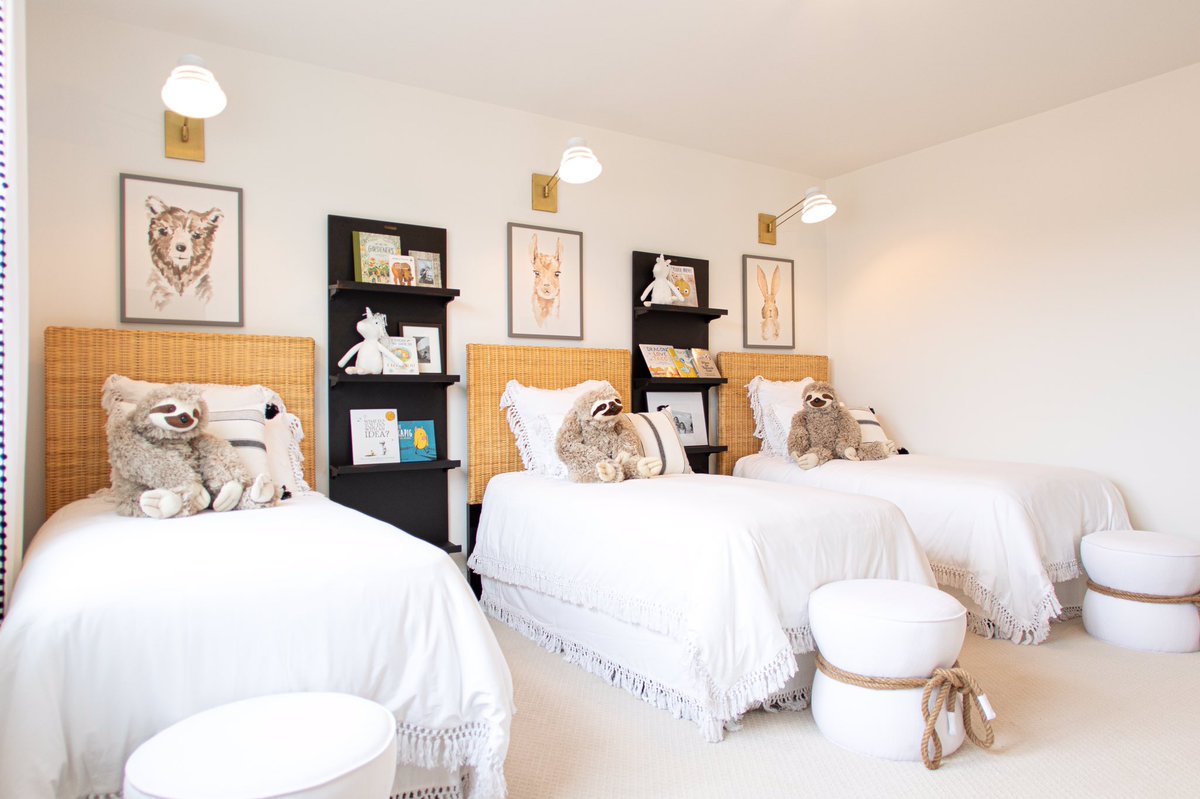 ElevateHomes55's tweet photo. How adorable is this room for the grandkids? 🦥 Visit us in @AmblebrookPA to tour The Inspire floor plan!😊 https://t.co/cm2SRZcwmc