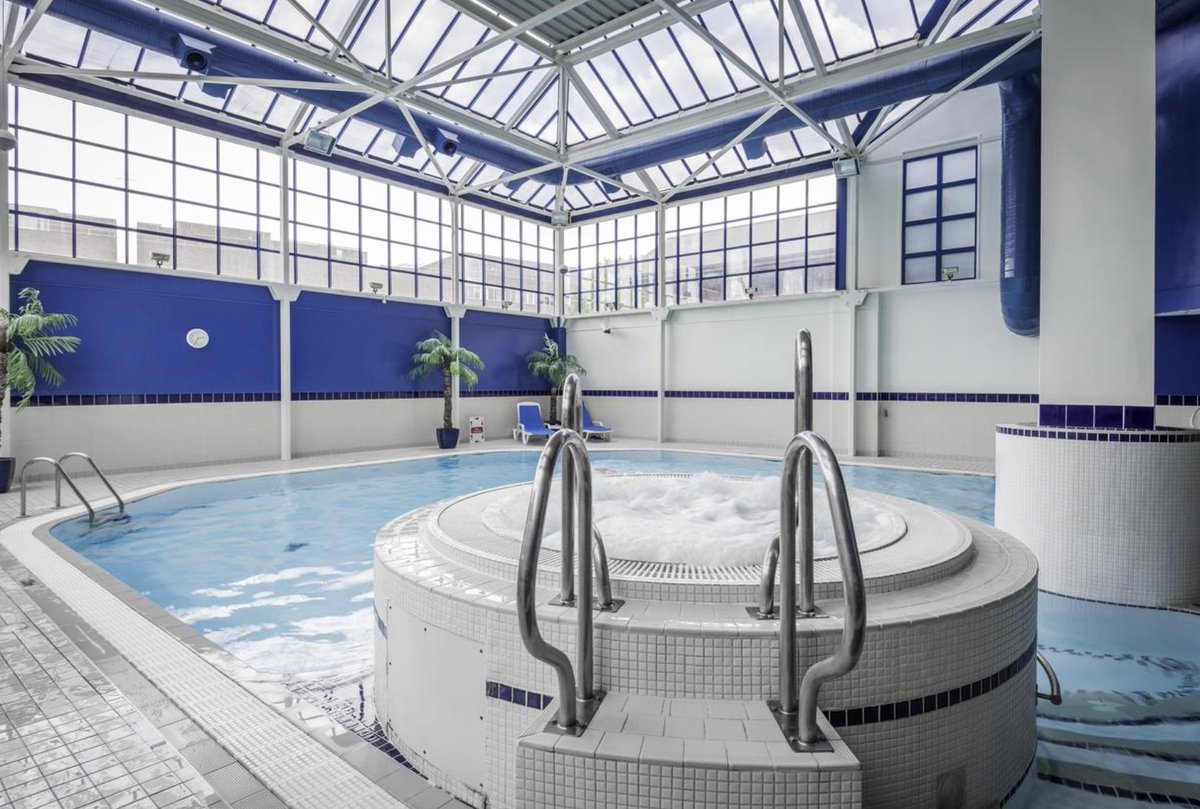 A swim followed by a dip in the hot tub sounds like our perfect evening! 😍💙

We have some fantastic membership deals available for our Spirit Club - 📞0208 234 1115 to find out more! 🙌