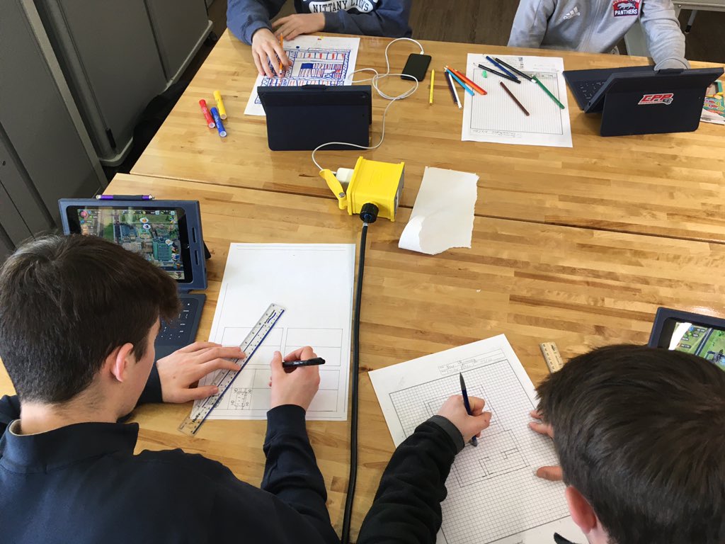 BrianLiskey's tweet photo. Young Wyo engineers designing their cities for civil engineering. https://t.co/mkphPNLAt8
