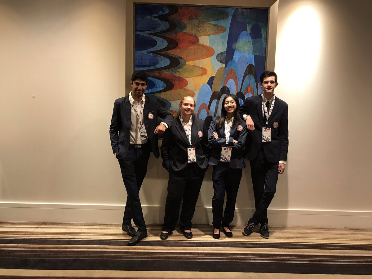 PatriciaABryan3's tweet photo. HOSA is ready for competitions https://t.co/LQjpuEBa2v
